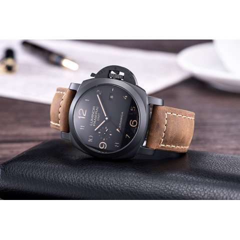 沛纳海Panerai-现代款系列 PAM00441 机械男表